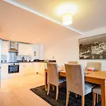 Host & Stay - Abacus Apartment
